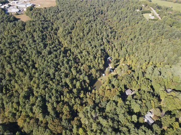 362 Glenn Dancy Rd, Hays, NC 28635