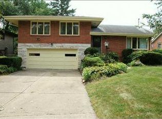 4204 Clinton Ave, Des Moines, IA 50310