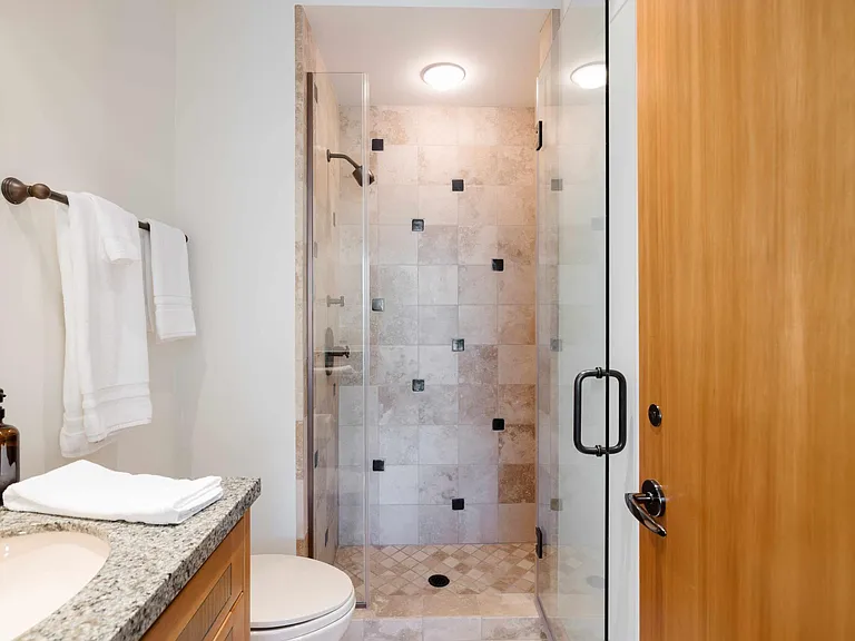 7451 N Las Brisas Ln — Photo 60