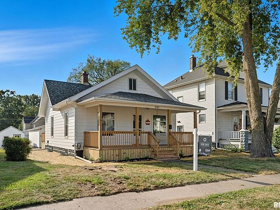 2nd image of 2707 Jackson Ave