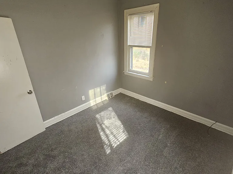 15076 Sussex St #2 — Photo 9