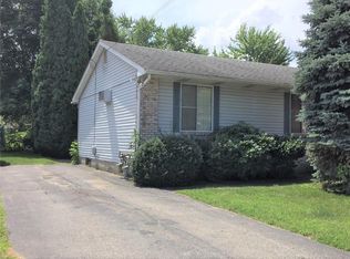 17 Warren Ave #B, North Providence, RI 02911