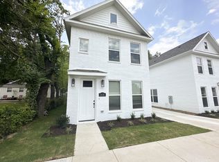 1632 W Neptune St, Fayetteville, AR 72701
