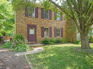 14 Oak Forest Dr, Sicklerville, NJ 08081