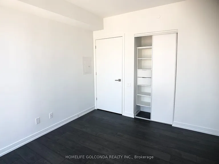 3 Gloucester St #2302 — Photo 13