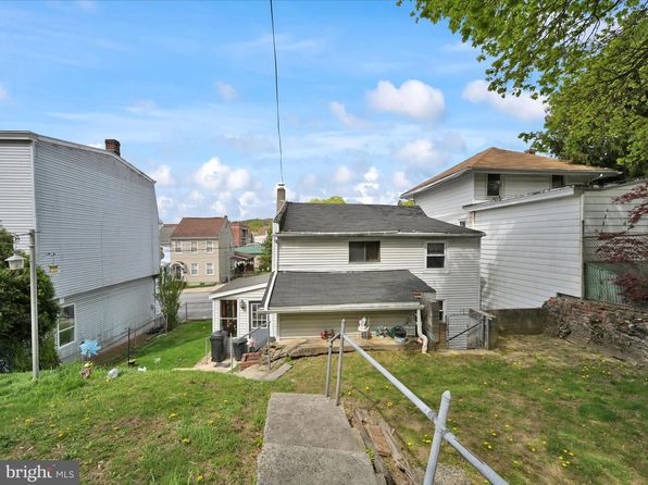 232 N Coal St, Pt Carbon, PA 17965