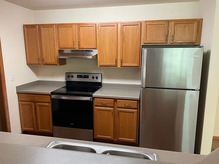Door Creek Apartments — Photo 16