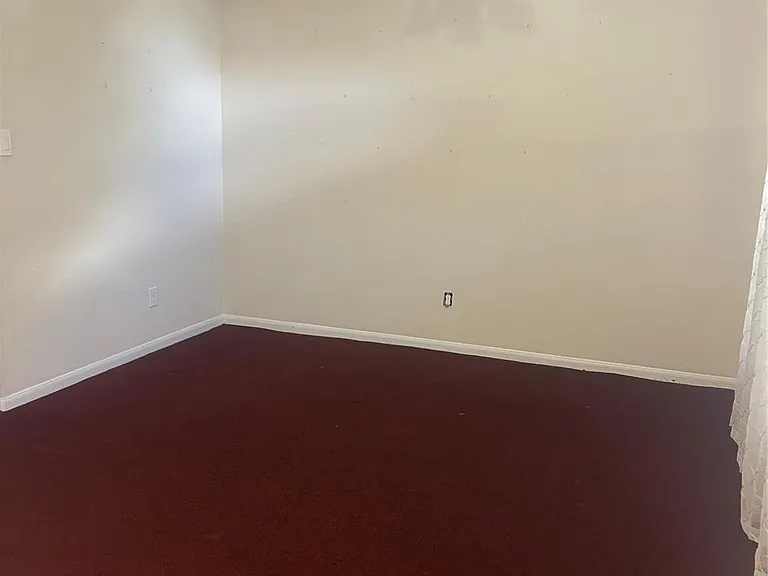 8407 N Broadleaf Ave — Photo 5
