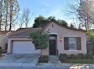 3699 W Pomegranate Ln, Fresno, CA 93711