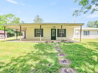 561 Odoms Bend Rd, Gallatin, TN 37066