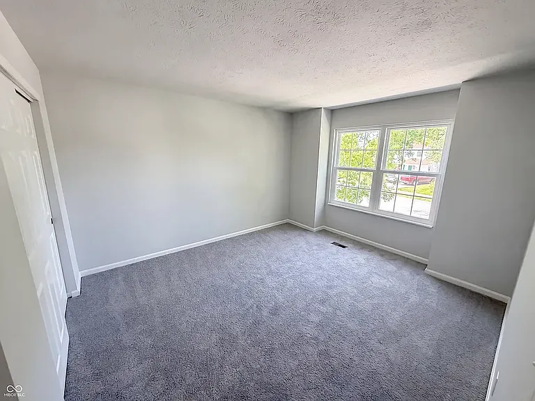 2269 Historic Oaks Blvd — Photo 9