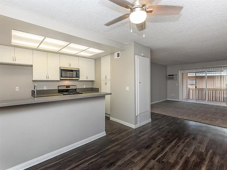 Briarwood Apartments — Photo 61