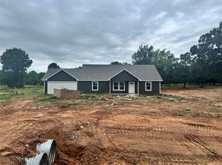 1009 Herefo Rd, Springtown, TX 76082