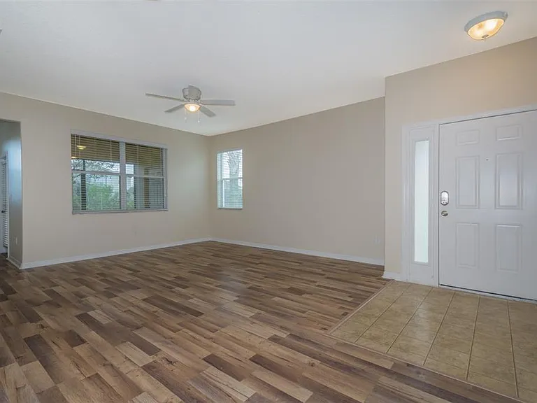 3090 Rodrick Cir — Photo 4