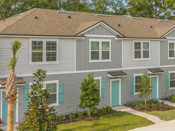 174 Whispering Brook Dr, Saint Augustine, FL 32084