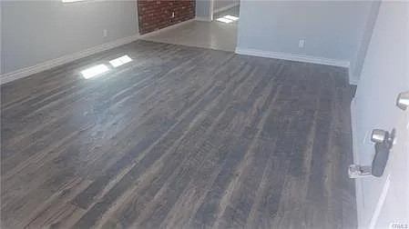 690 Arbor Way — Photo 5