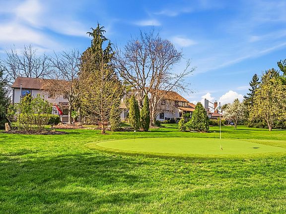 4th image of 8995 Turin Hill Ct N
