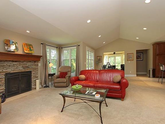 4th image of 1627 Watermark Dr SE #59