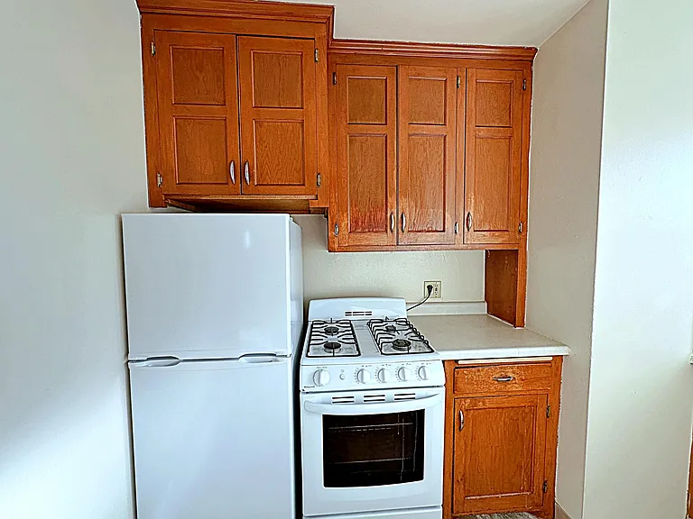 Ford Parkway Apartments — Photo 21