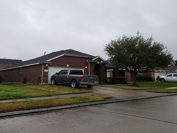 3rd image of 6930 Liberty Creek Trl