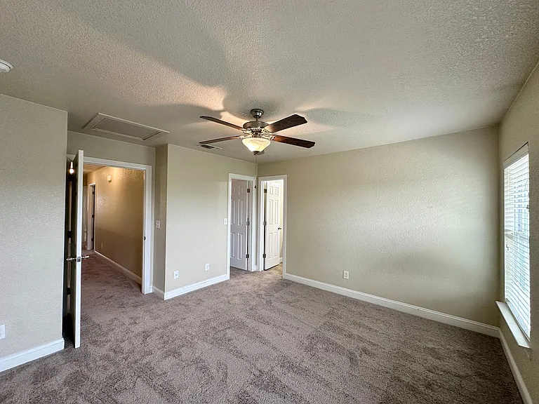2328 Verna Lee Blvd — Photo 12