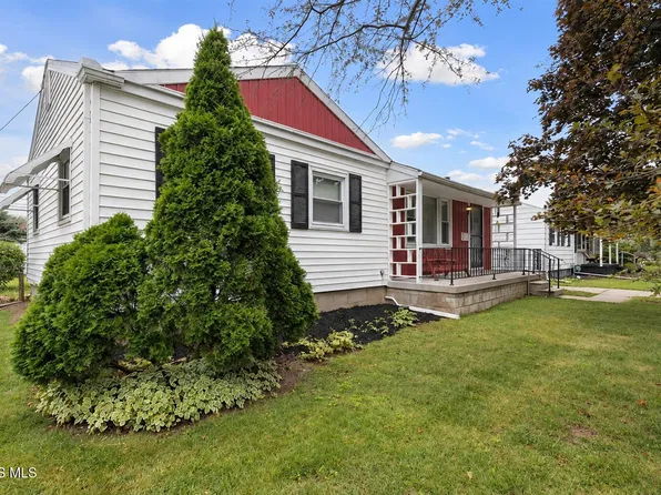 1378 June Dr, Maumee, OH 43537