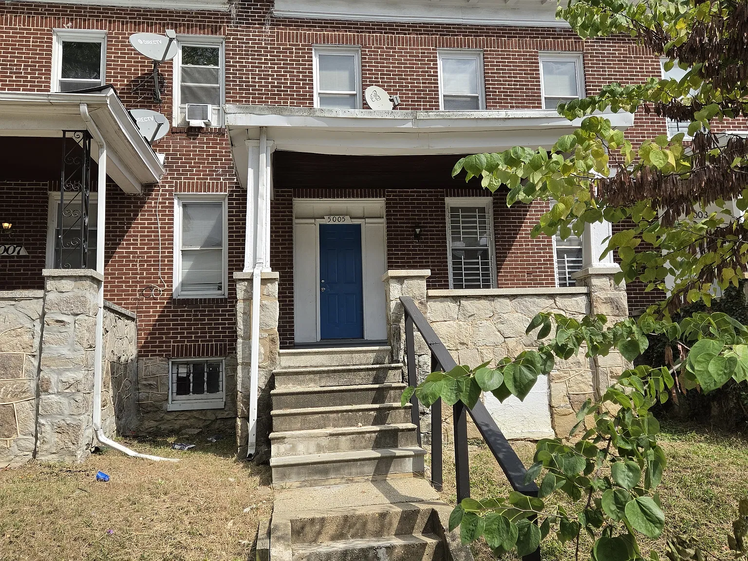 5005 Queensberry Avenue - 1 — Photo 2