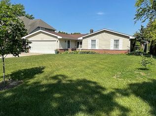 1839 Cherry St, Wheaton, IL 60187