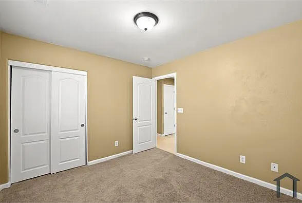 3245 Portage Way — Photo 3