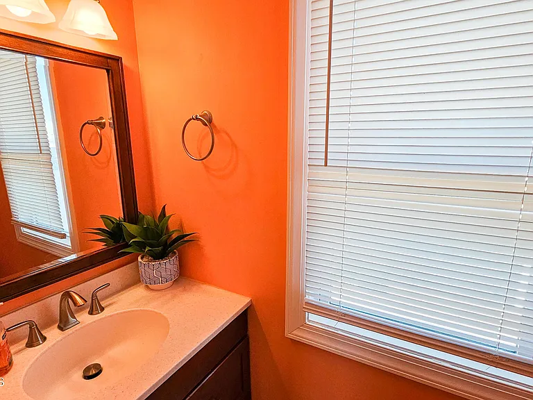 105 Peter Rd — Photo 12