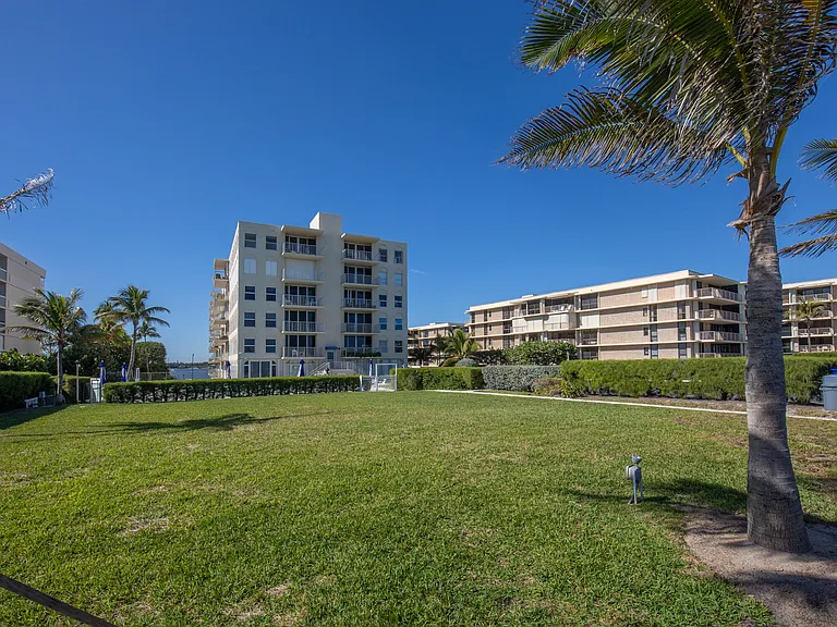 3230 S Ocean Blvd #E-609 — Photo 53
