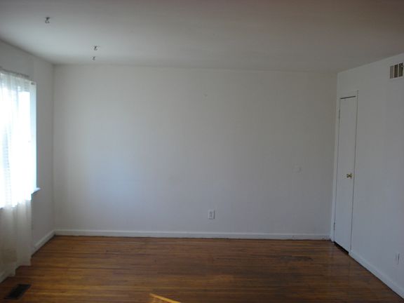 3rd image of 388 2nd St