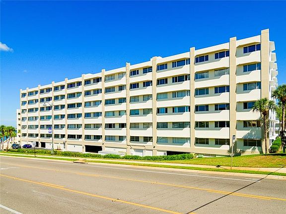 2nd image of 100 Bluff View Dr APT 209A