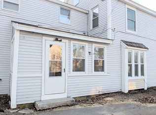 15 Leighton St #2, Pepperell, MA 01463