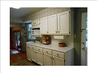 5th image of 8299 N Kenwood Ave
