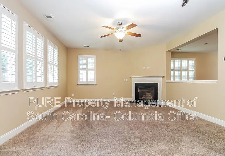 210 Underwood Ct — Photo 8