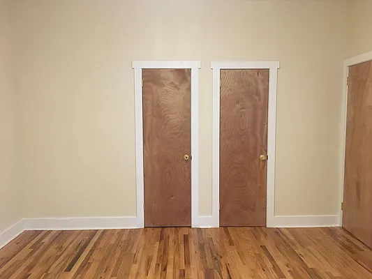 Rented by Lang Realty LLC | media 32