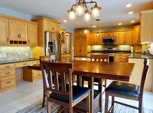 4826 Veranda Ct, Manitowoc, WI 54220