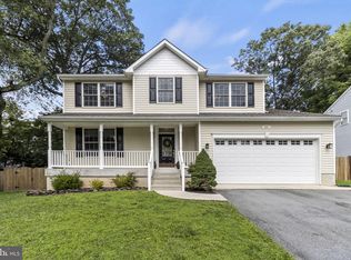 618 Park Rd, Severna Park, MD 21146