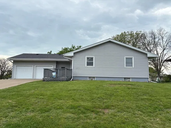 2006 Cottage Grove Pl, Kirksville, MO 63501