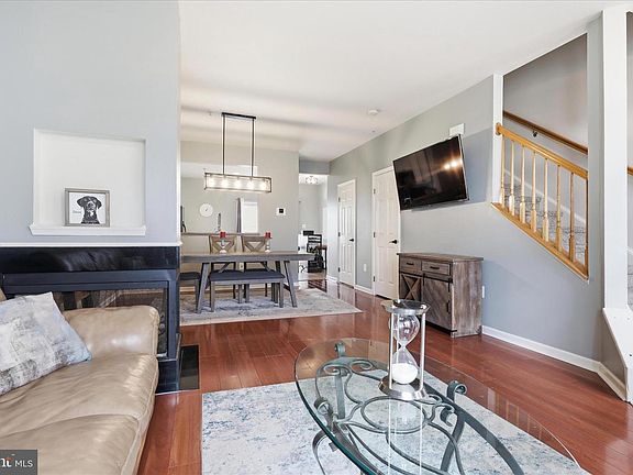 5th image of 6510 Daytona Ct Unit 205