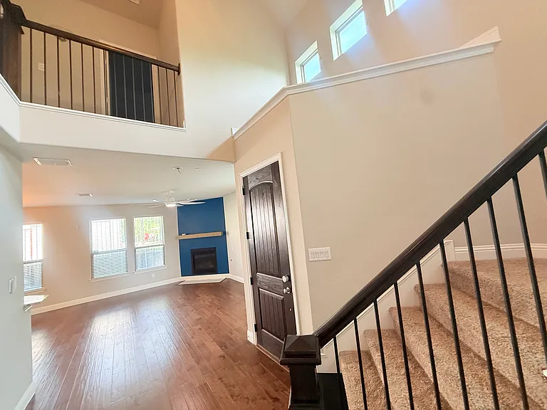 6300 Hermosa Dr — Photo 12