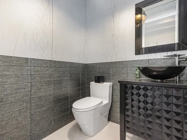 190-22 Nero Avenue image 12 of 43