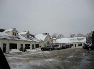 510 W Main Rd, Little Compton, RI 02837