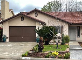 9646 N Sharon Ave, Fresno, CA 93720