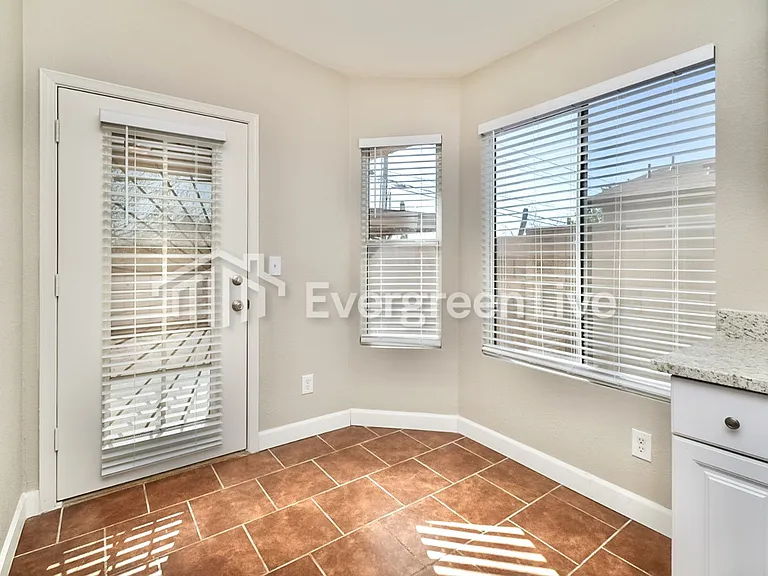 3295 S Kennedy Park Hills Pl — Photo 8
