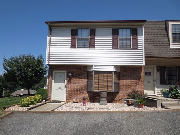2nd image of 173 Cape Charles Sq