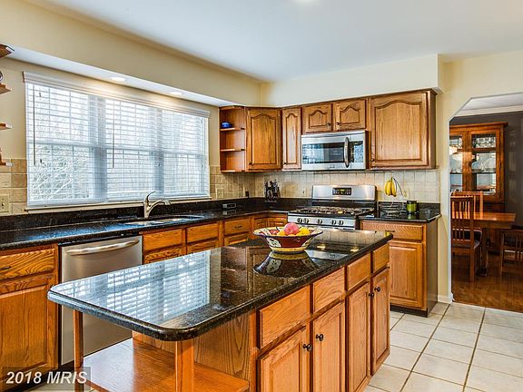 2nd image of 4106 Crossgate Dr