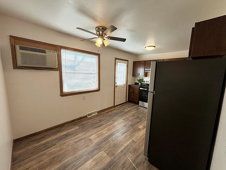 1025-3 Fiedler Ln #1025-3 — Photo 5