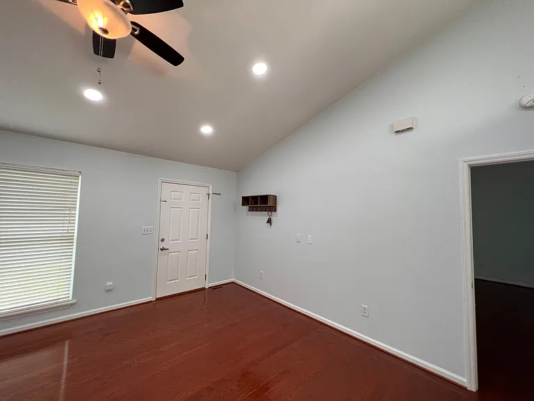 5312 Rea Rd — Photo 5